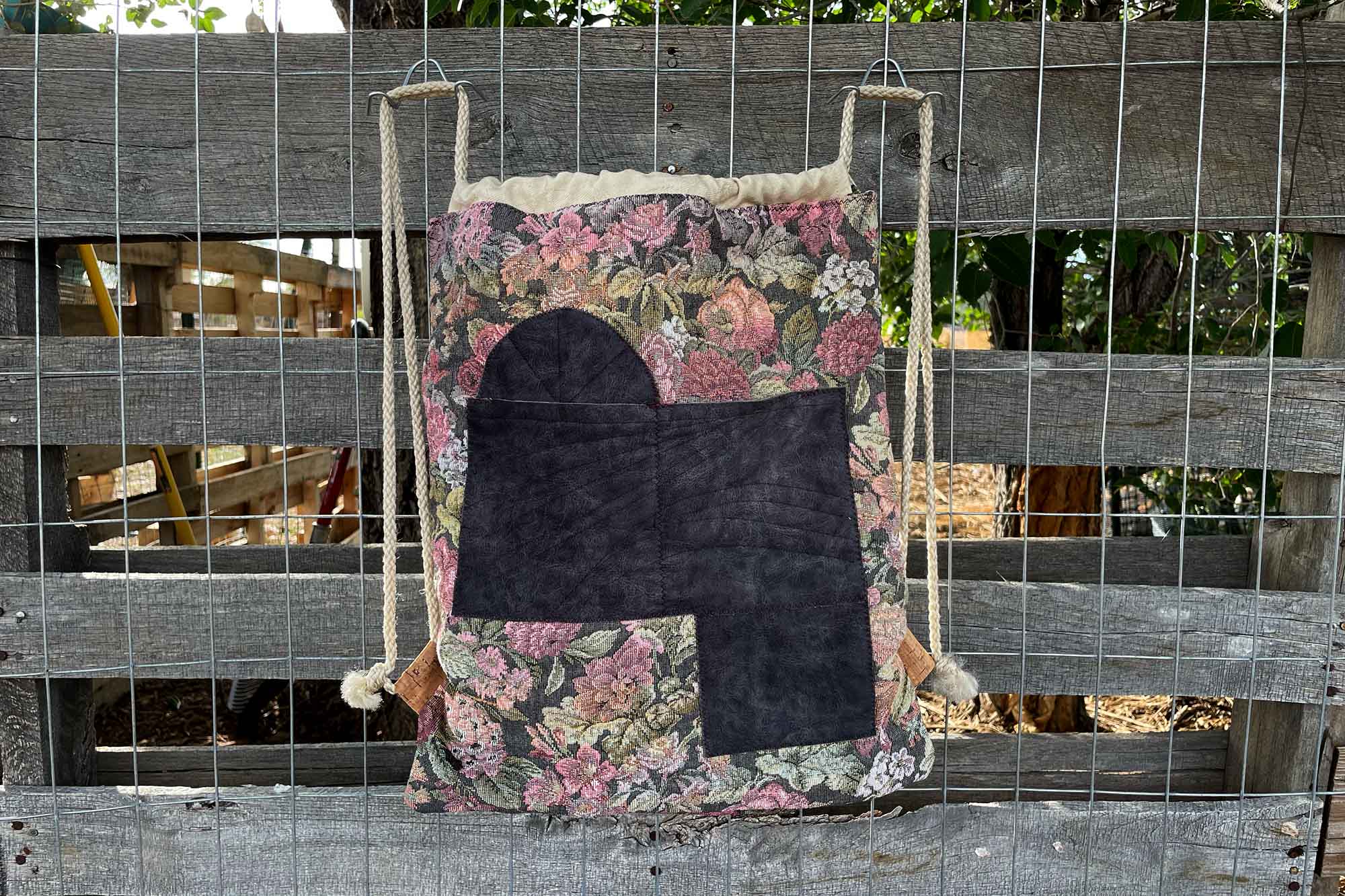Flowers & Suede:
unique suede double pocket
