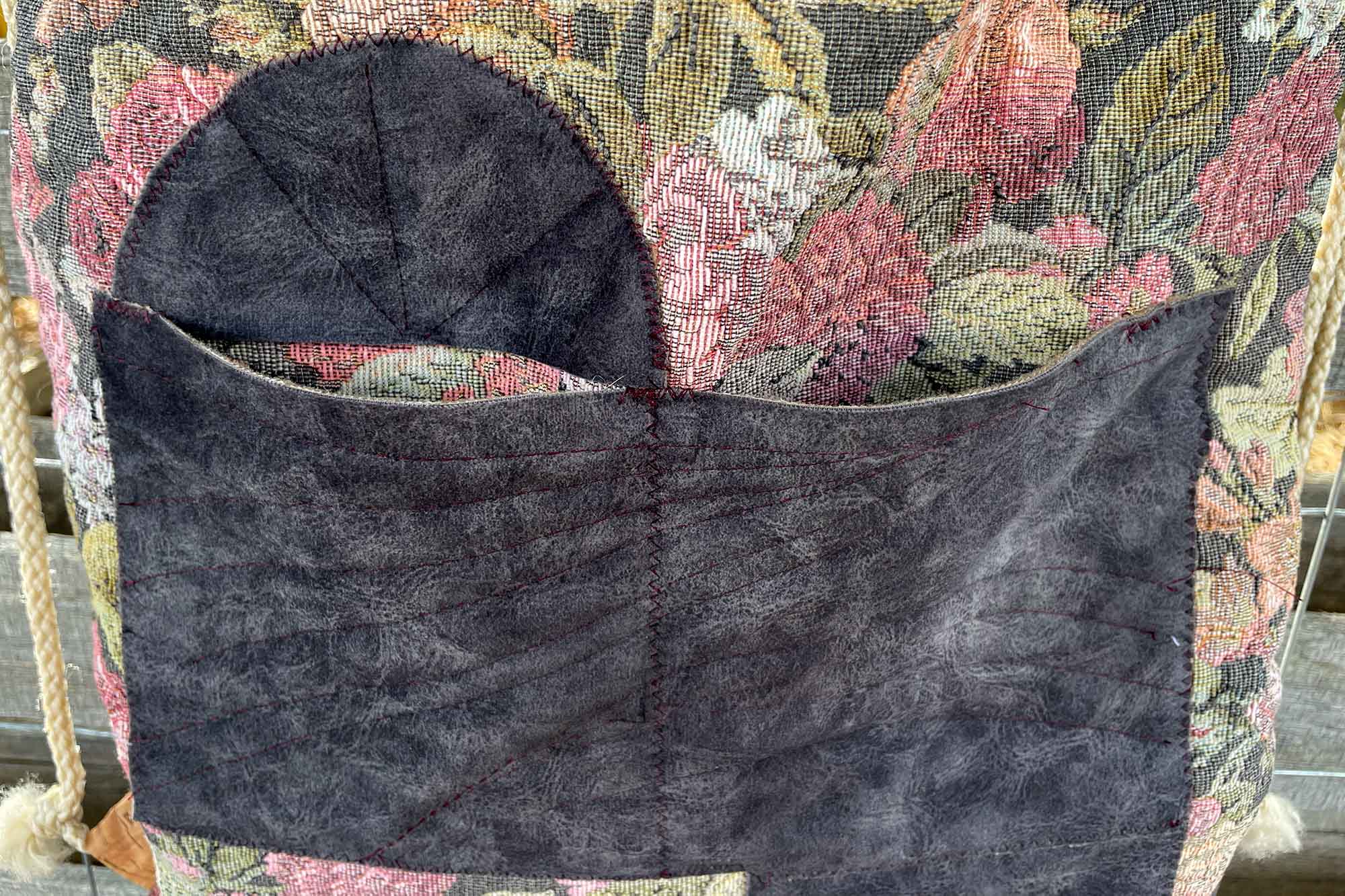 Flowers & Suede:
unique suede double pocket