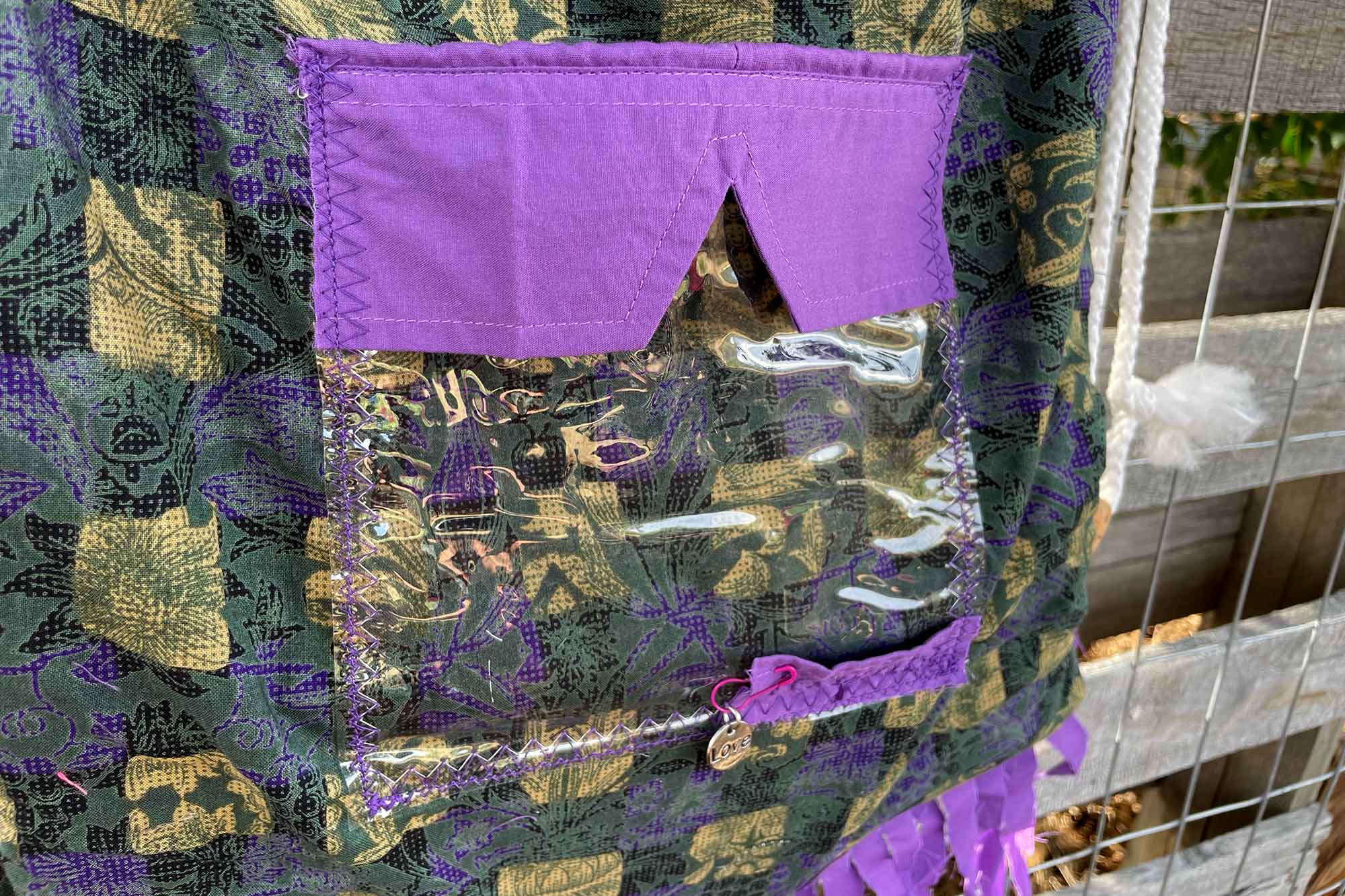 Purple Fringe: Single clear pocket